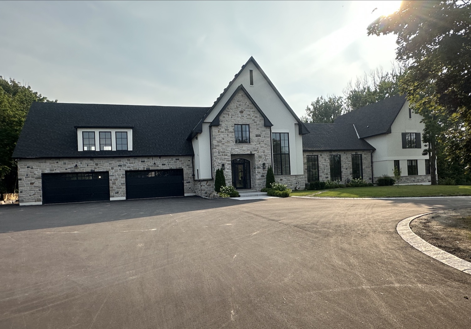 Grand white-stone estate with spotless windows